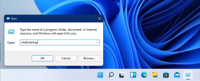 How To Auto Start Programs In Windows 11 - Geek Rewind