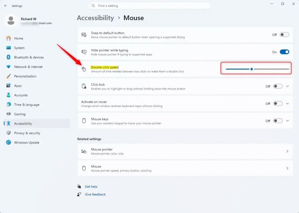 Windows 11 Settings app showing mouse double-click speed adjustment slider.
