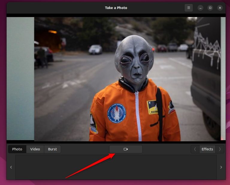 Capture Photos with Cheese on Ubuntu Linux - Geek Rewind