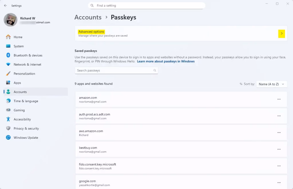 Advanced options for passkeys