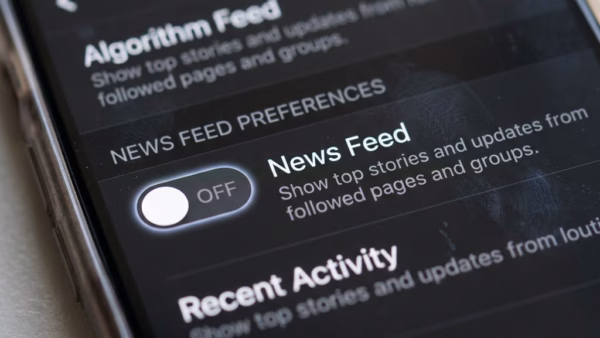 How to Show or Hide Your Feed in Widgets in Windows 11