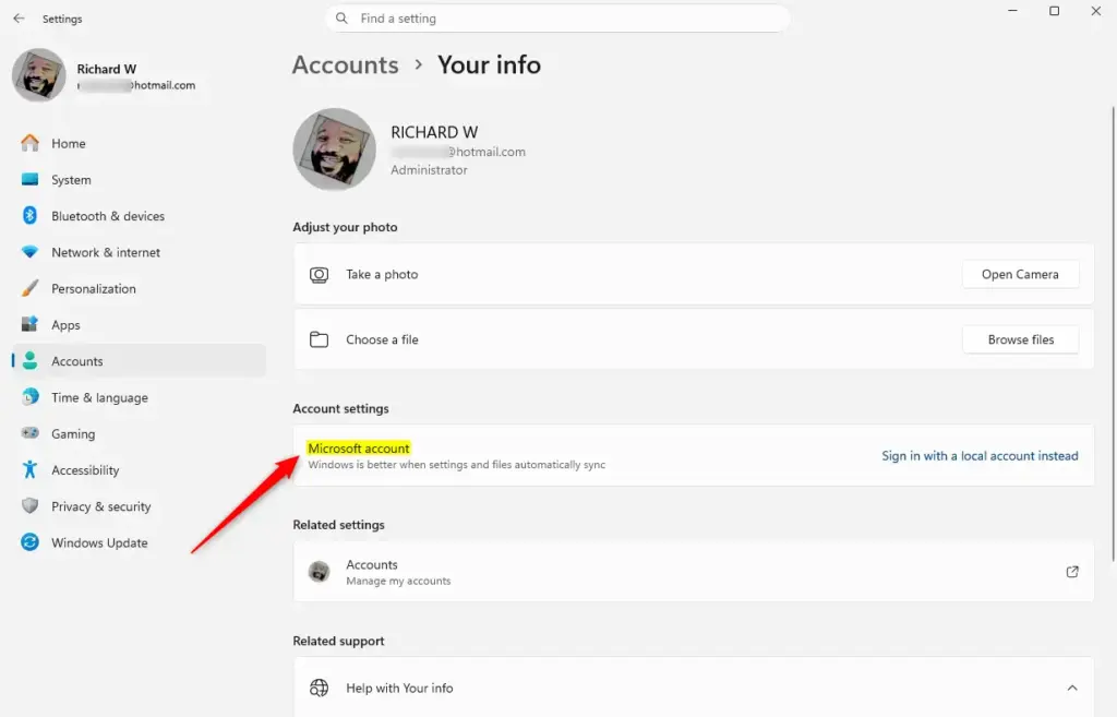 Windows 11 confirmation screen to complete Microsoft account switch.