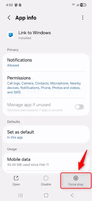 Force Stop button highlighted on the Link to Windows app info screen.