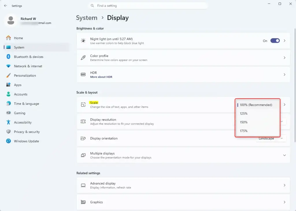 Windows 11 Scale settings dropdown menu with percentage options for display size.
