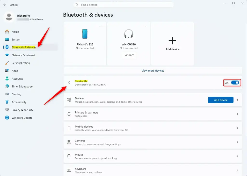 Toggle Bluetooth button in Windows 11 settings to enable device discovery.