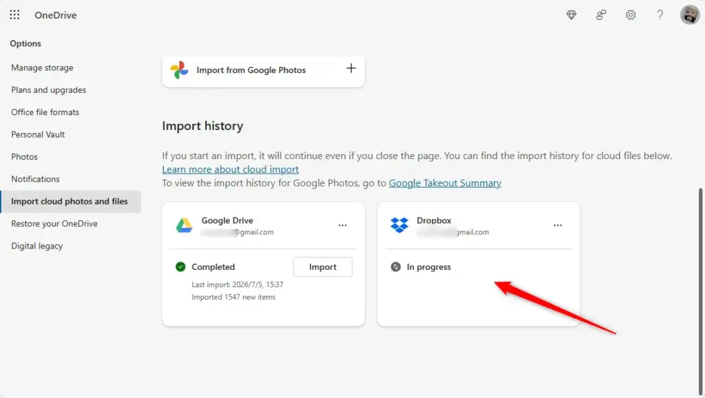 Progress bar showing Dropbox file import to OneDrive.