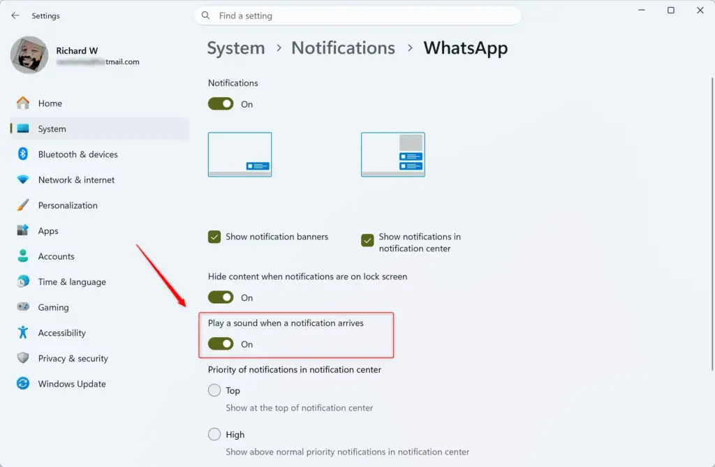 Windows 11 Mail app notification settings with sound disabled.