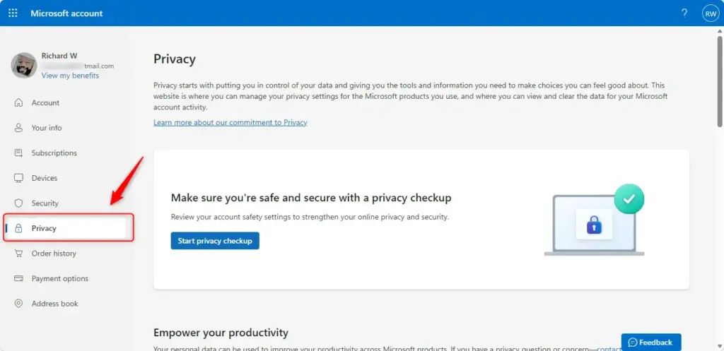 Microsoft account privacy page link for deleting Teams activity data.