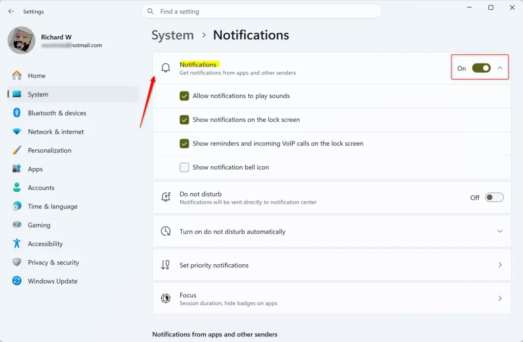 Windows 11 Notifications settings page with "Play notification sound" toggle.