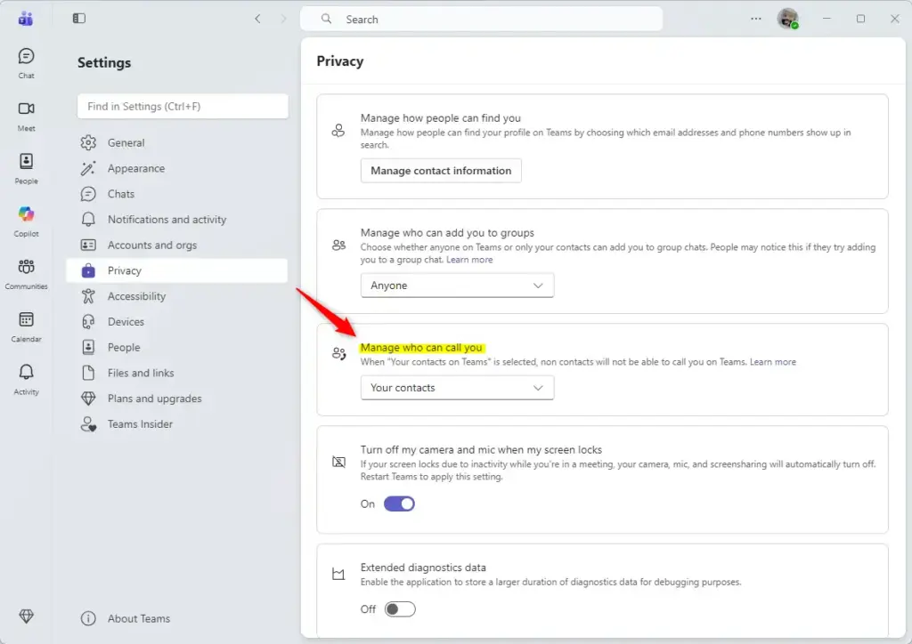 Microsoft Teams settings menu showing profile picture and options.