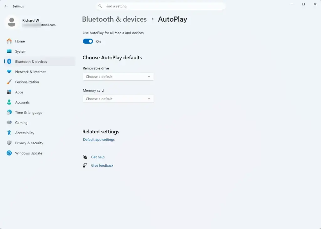 Settings › Bluetooth & devices › AutoPlay