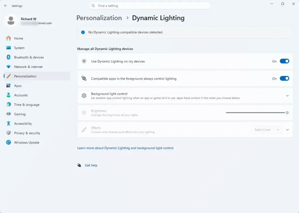 Settings › Personalization › Dynamic Lighting