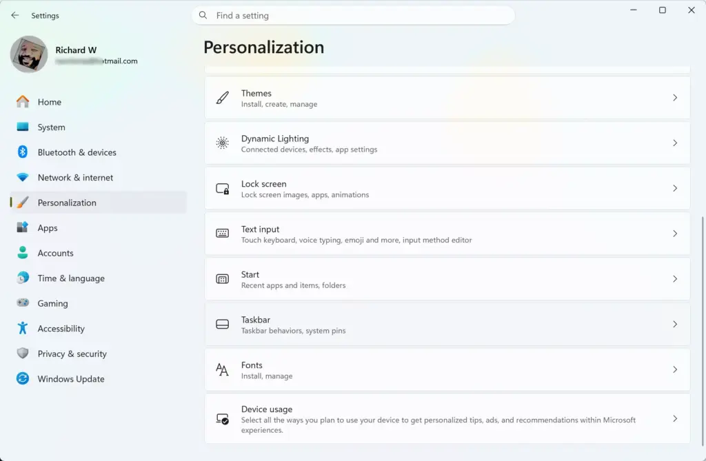 Settings › Personalization › Taskbar
