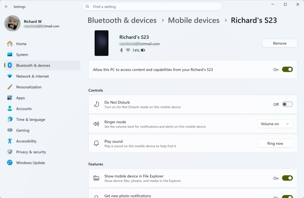 Windows 11 mobile devices settings for enabling phone notifications